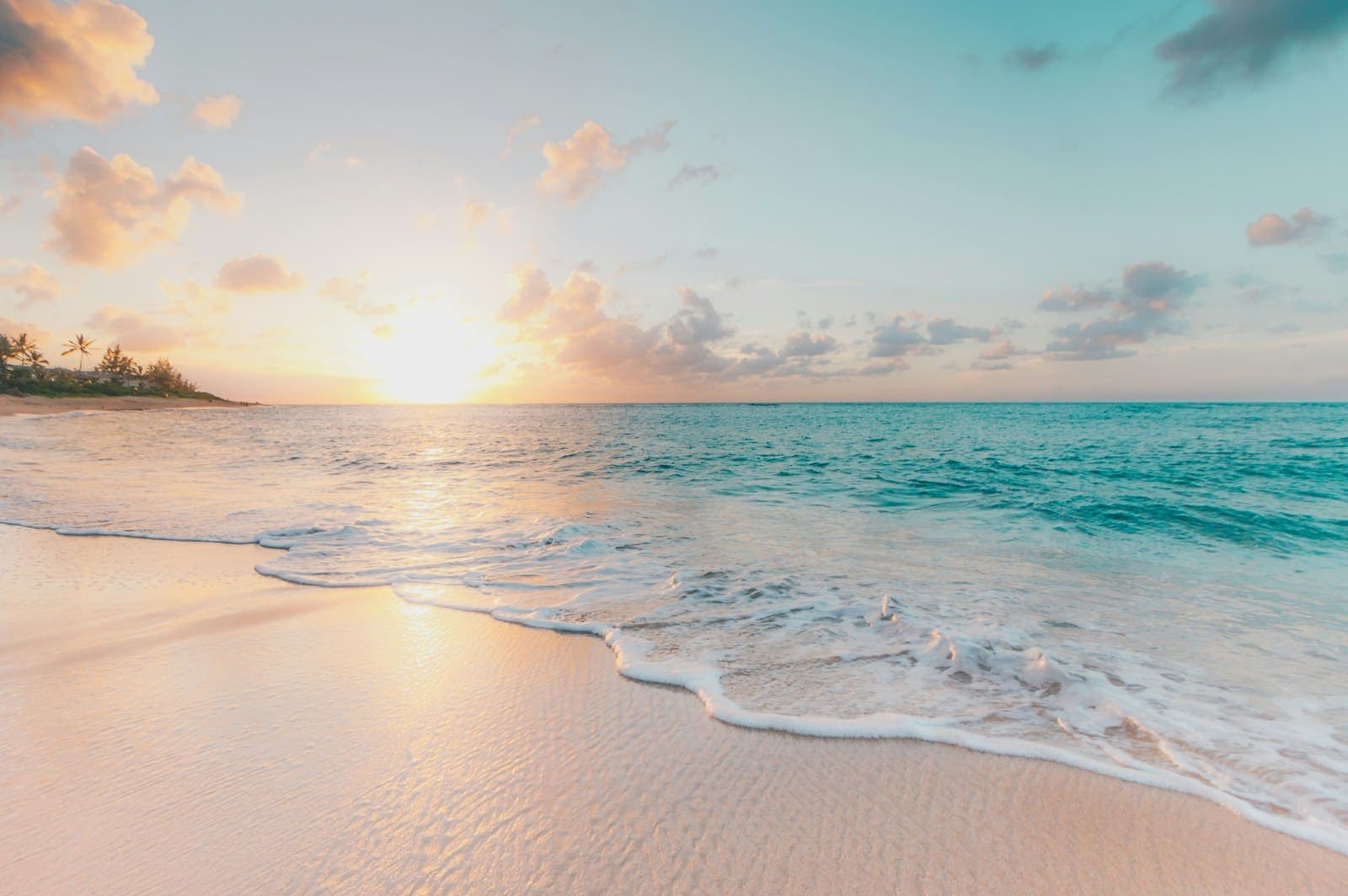 夕暮れの海